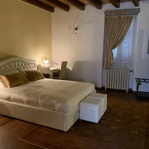 Affittacamere Quinta Quadra, Chiari